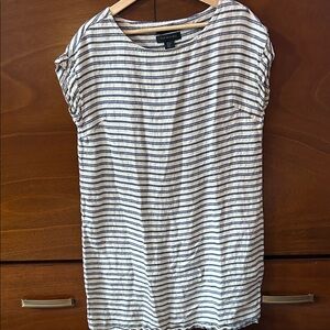 Banana Republic Black and White Striped Short Sleeve dress